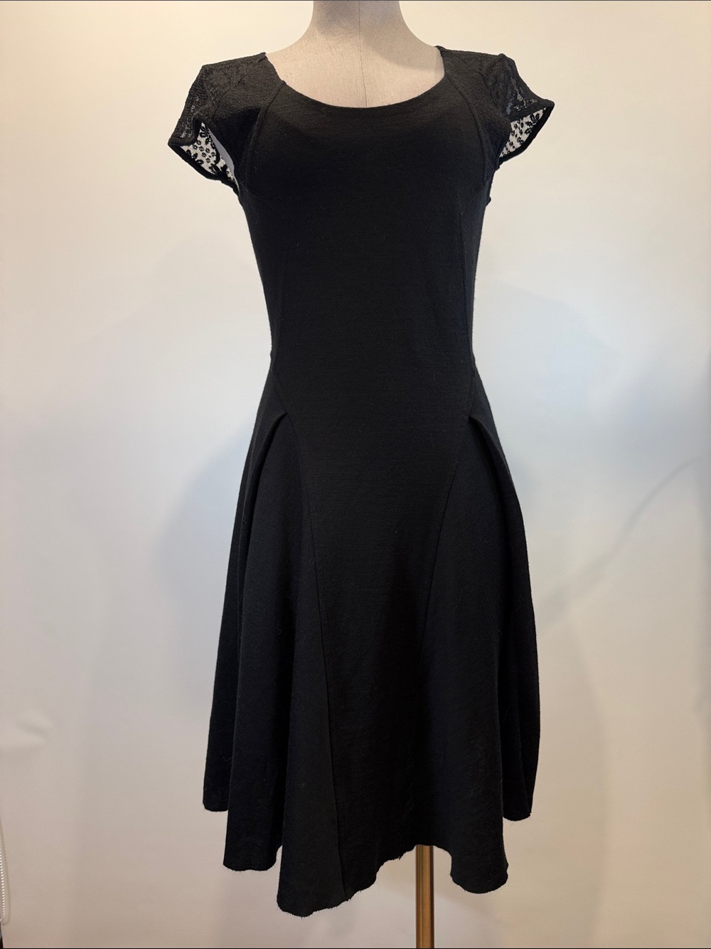 Deletta Black Wool Blend Fit & Flare Lace Dress Small